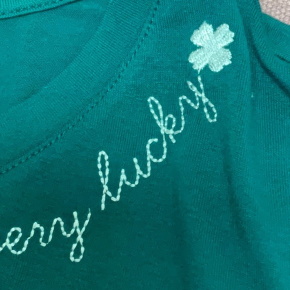 Britney women’s green short sleeve graphic tee, size S - Picture 7 of 7